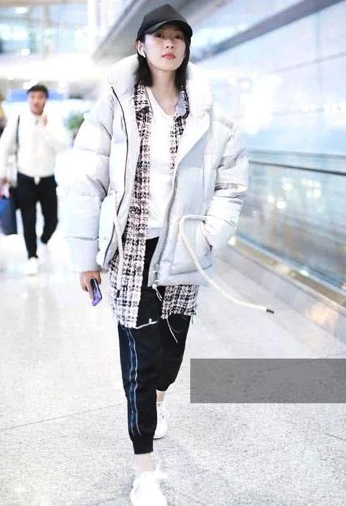 33岁童谣被赞小章子怡?可看到脸上的黄褐斑