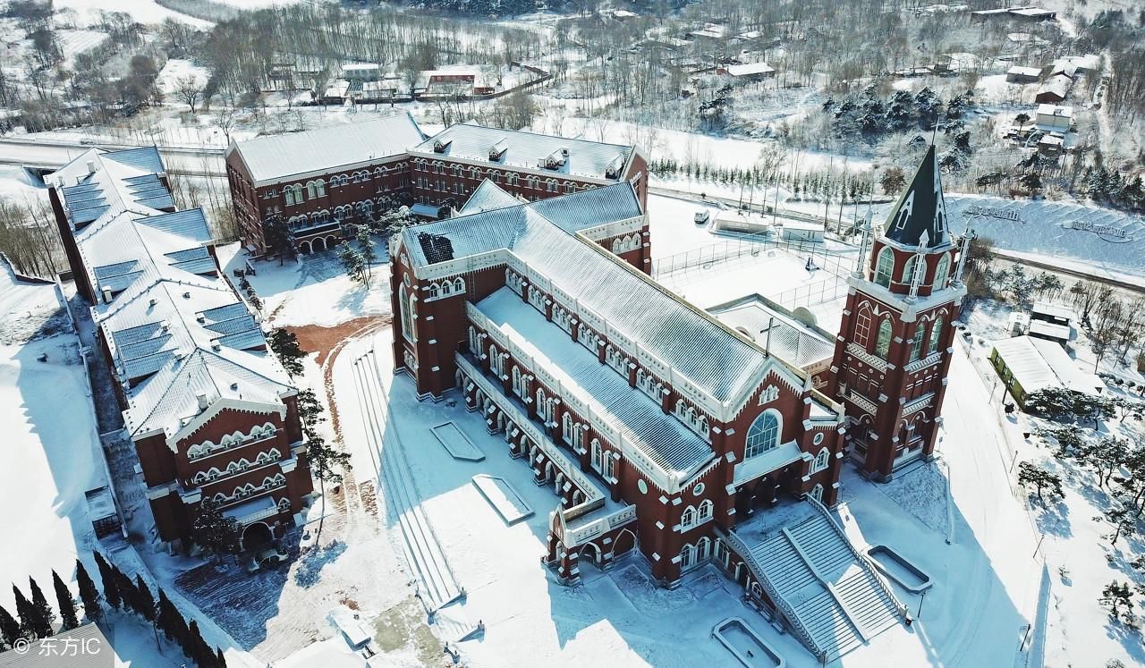 沈阳：航拍百年名校，东北神学院，带您领略雪后震撼美景