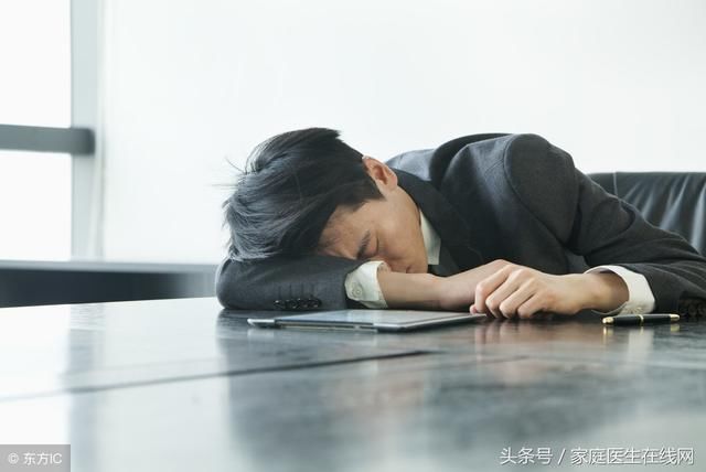 男人不要觉得累，每天坚持做到6件事，“精力”十足不是梦