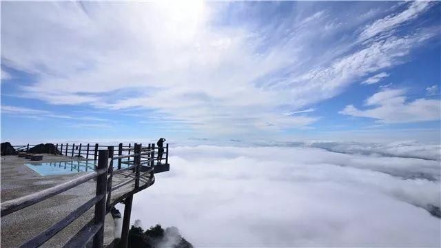 千名香客朝拜老子，助力2018老君山仙境朝圣节!