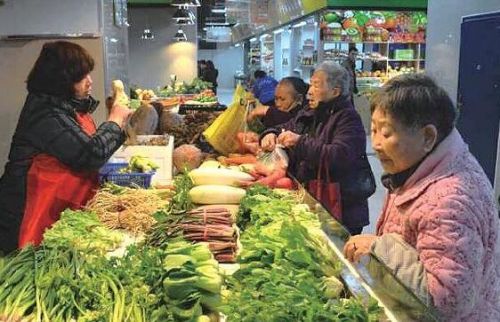 泰安:春节菜价上涨 节后蛋价稳中趋低