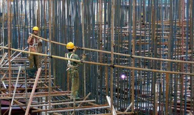 年轻人不好找工作,工地也缺人,为何很多年轻人