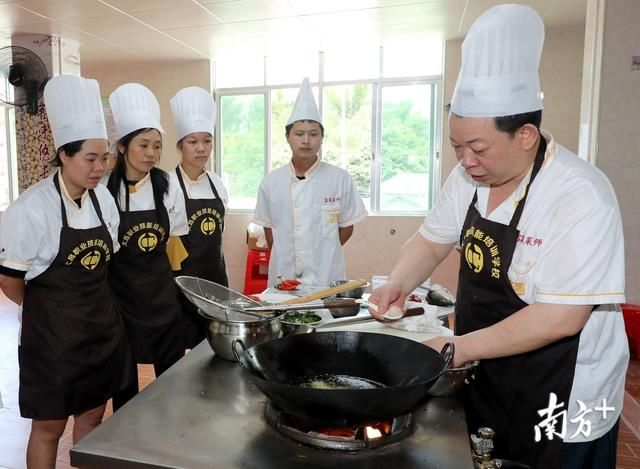 梅州五华以景点为媒,开启风味v景点美食之路美食浏河乡村古镇图片