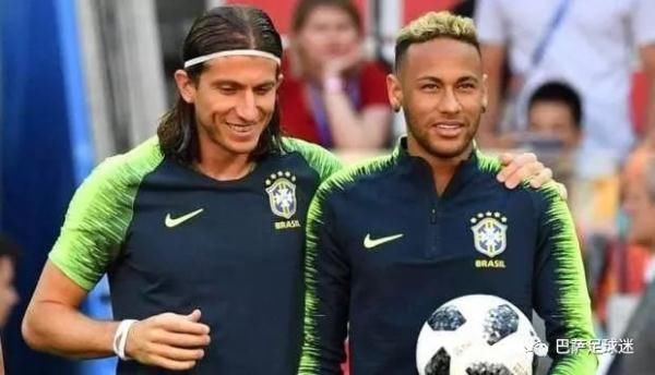 内马尔返回巴萨