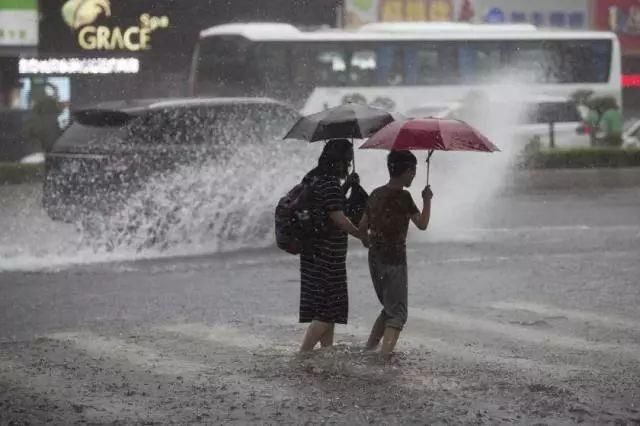 广东又将迎来新一轮强降雨！这份自救指南一定要教会孩子