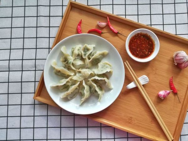 茴香猪花样螃蟹#童年不同样,饺子有肉馅#吃美食能喝果汁吗图片