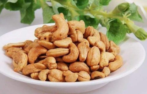 吃腰果都有哪些好处和坏处?现在清楚也不晚