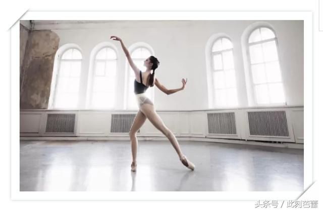 给芭蕾基训的情书(二)_【今日爆点】