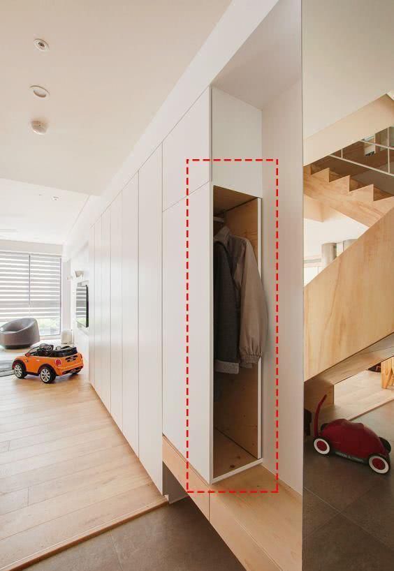 门外走廊能放个鞋柜吗