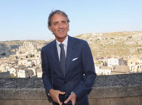 奇尼:若日尼奥还会继续进步;C罗能提升意甲水准