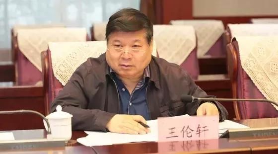 最高人民检察院执检厅副厅级检察员王伦轩在陕