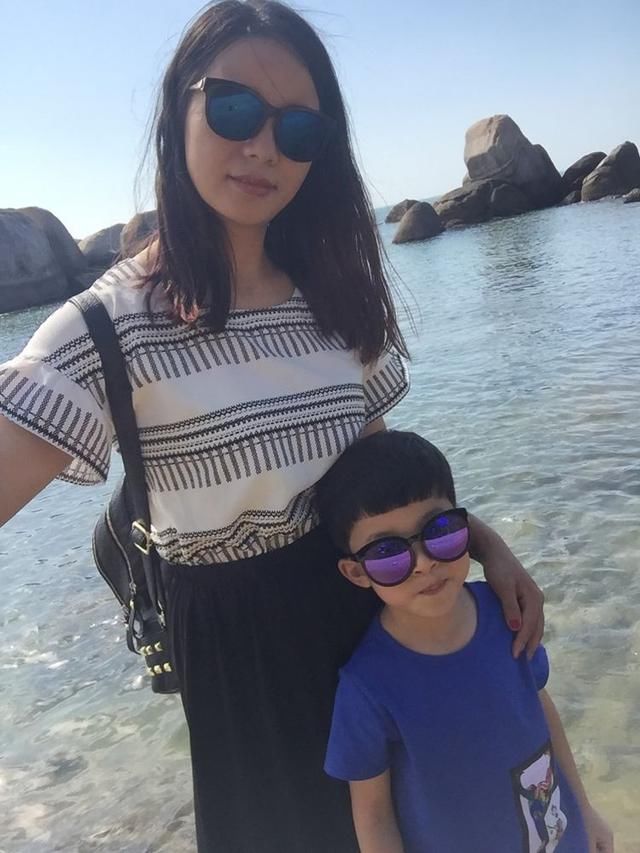 一家人甜蜜的三亚亲子游