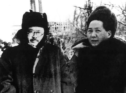 1949年毛泽东为何下禁令禁止任弼时参加开国大典