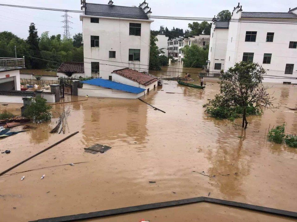 强暴雨后的婺源，遭百年不遇洪水居然还这么美!