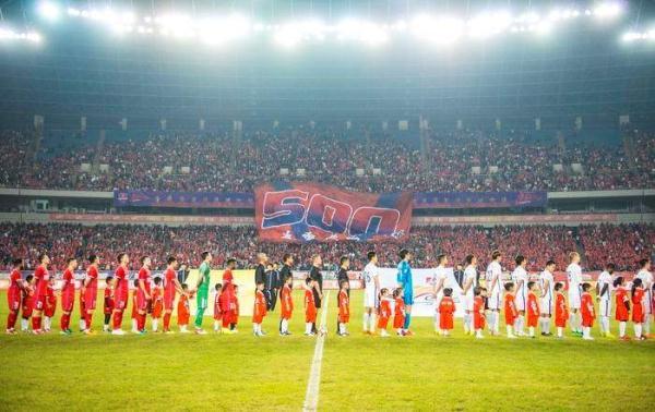 重庆斯威主场1比1憾平泰达