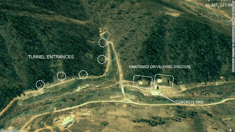 美国卫星照片显示朝鲜在建设导弹基地…