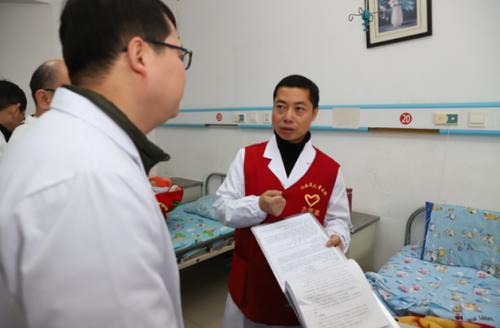 江西省儿童医疗联盟专家赴金溪县中医院义诊
