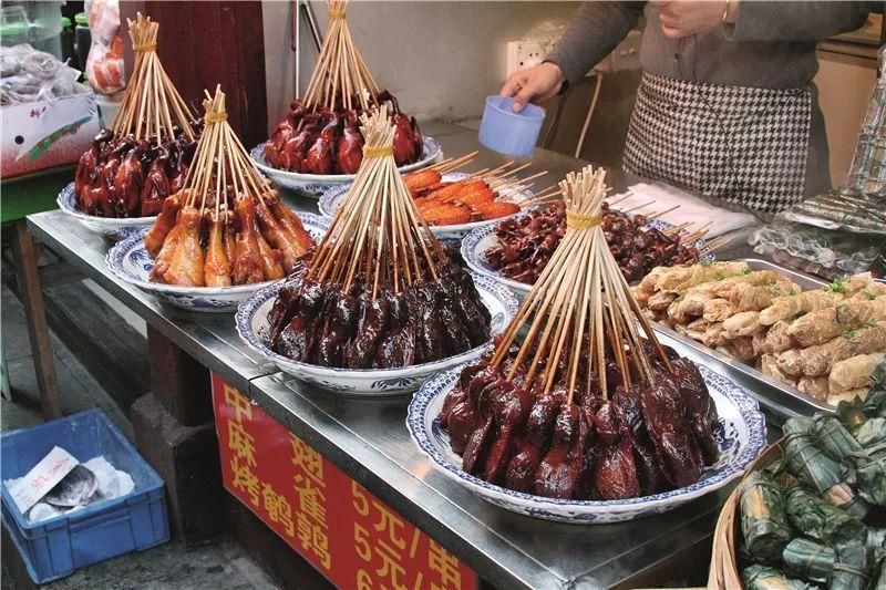 古代老外:中国人什么都敢吃，卫生脏乱差