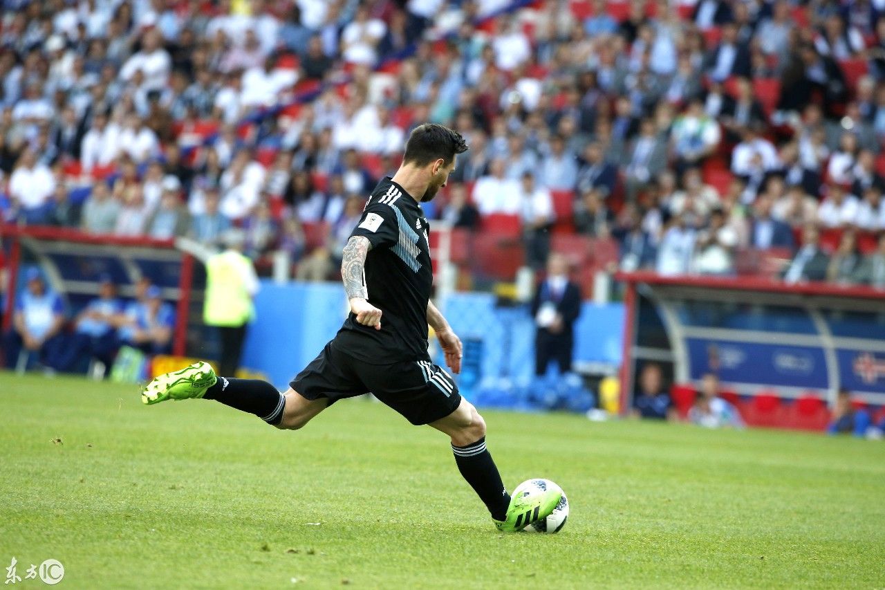 俄罗斯世界杯第一轮阿根廷VS冰岛赛场掠影