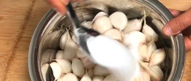 腌腊八蒜的做法什么时候腌