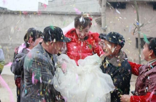 农村老人常说:舅舅大似天,外甥坐上边,你知道是什么意思吗