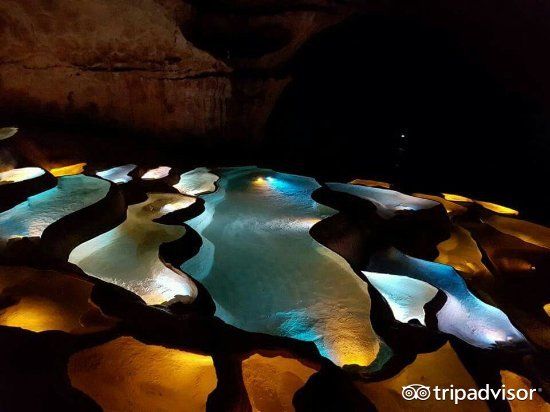 挑战认知!世界上具有魔力的15个地方，血红色瀑布，午夜有太阳!