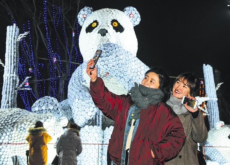 第50届成都国际熊猫灯会圆满落幕