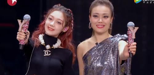 希林娜依高、张信哲首次合作，值得单曲循环，没有组队有点可惜