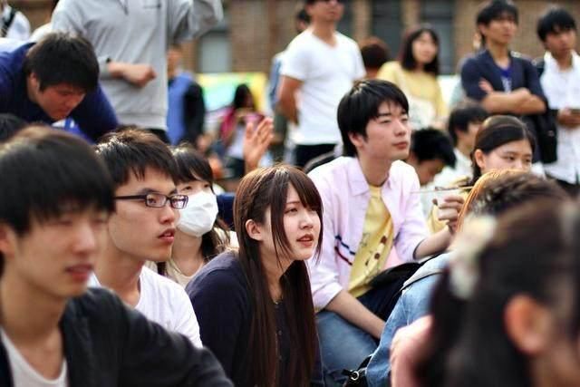 清华超过东京大学,日本一片沸腾寻找原因,日本