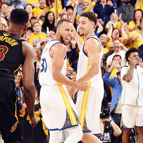 轰动!1.88亿,勇士最强3D承诺续约!科尔:他不可