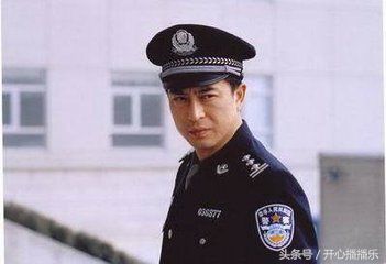 他们都演过公安局长,张嘉译饰演林荫,丁海峰饰