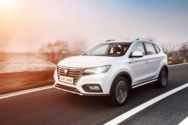 上捷报频传!荣威eRX5、荣威ei6深圳地区上牌