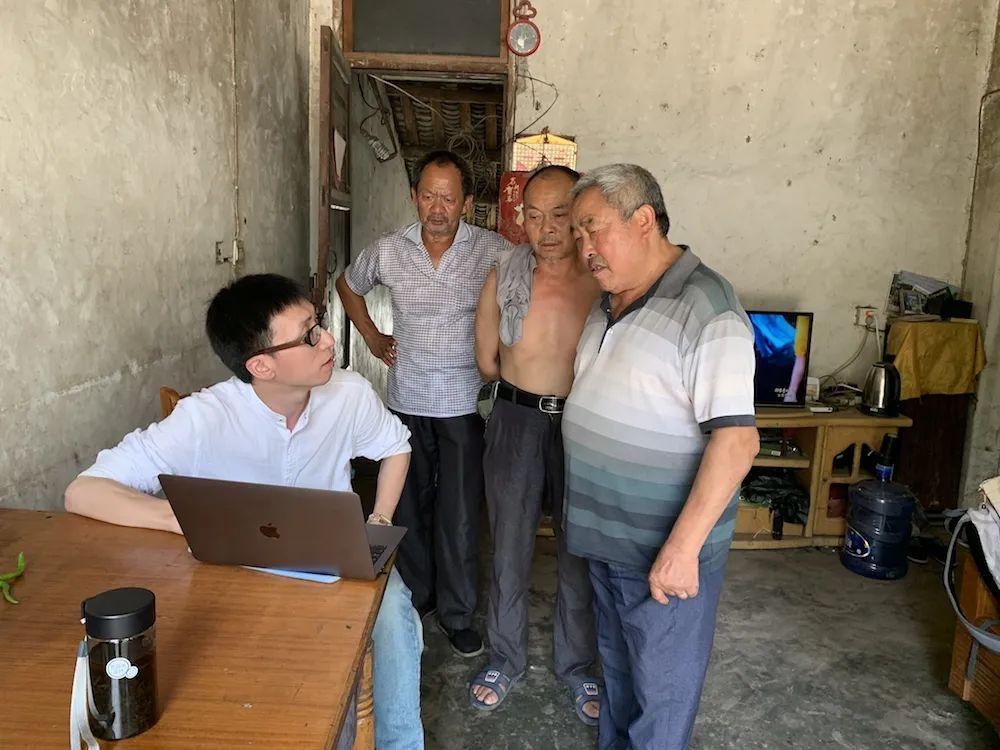 萧易考察彭山江口镇