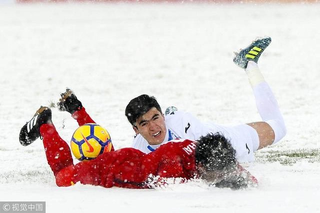 黑马越南加时被绝杀!看U23决赛,中国足球什么