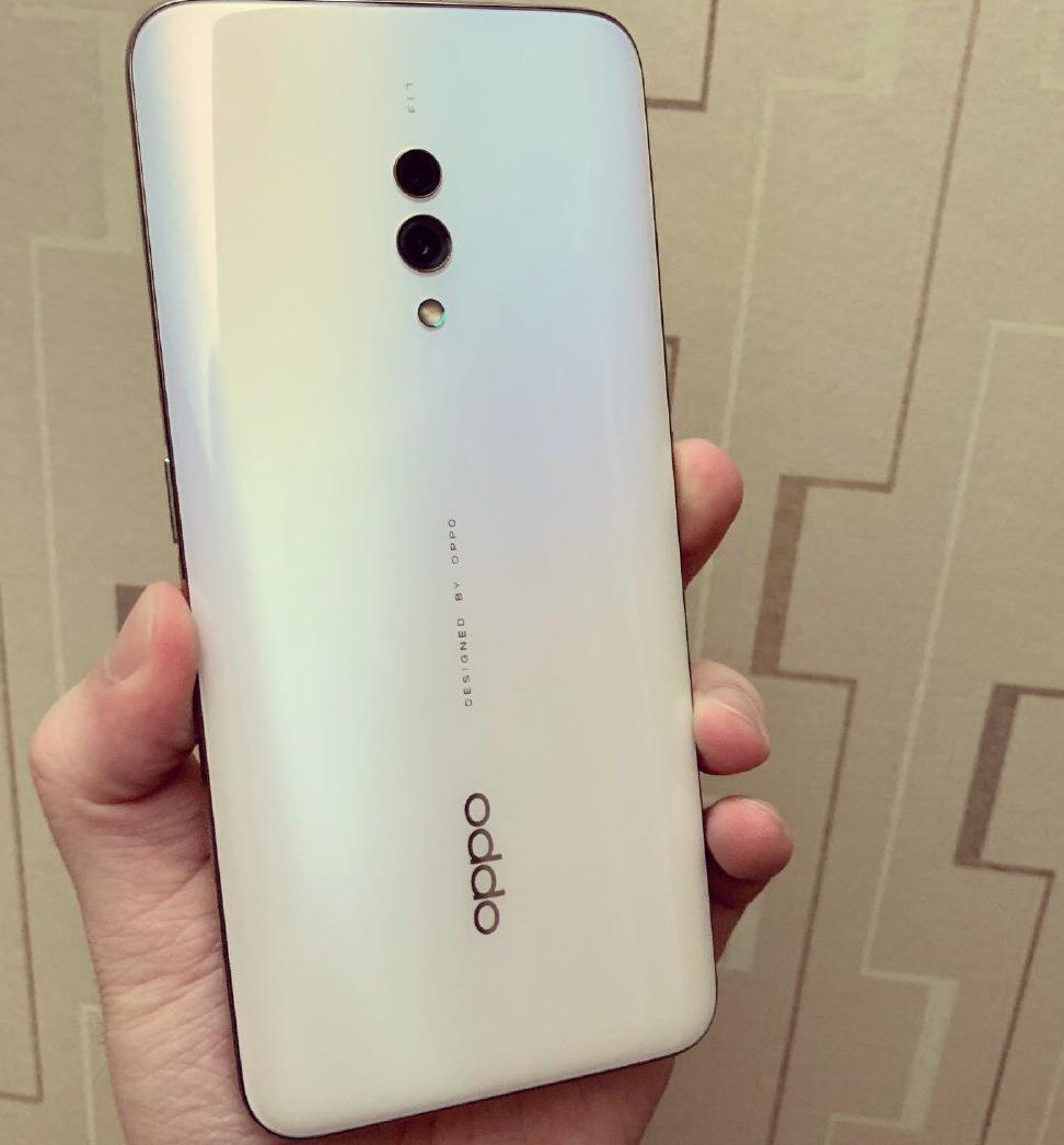 HTC再发骁龙710新机, 却遭网友大骂: 3000块活