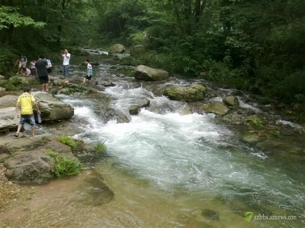 张家界天门山、张家界森林公园、杨家界、天子山三日游