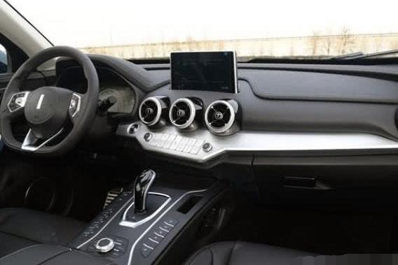 颜控福利!长城新款VV7来了,内饰大变样2.0T油