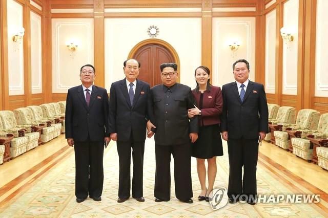 金正恩会见访韩代表团:进一步营造北南和解对话氛围