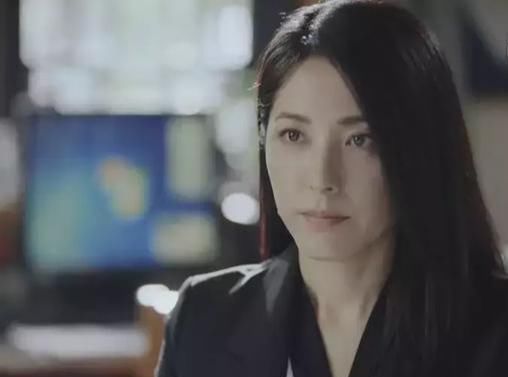 最美绿叶曾黎:长着一张爆红的脸,却打了19年酱油 ca888亚洲城官网下载