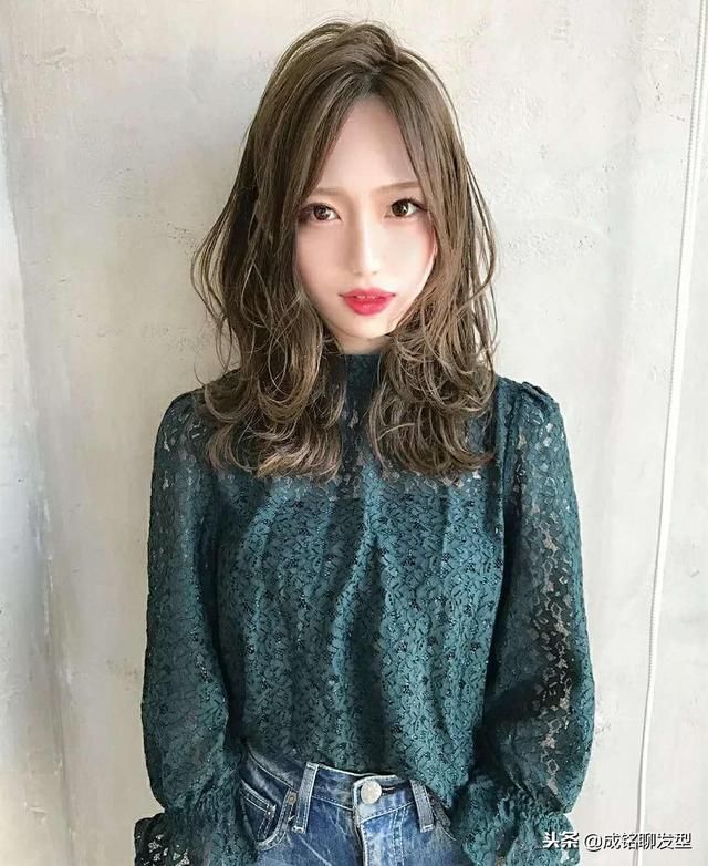 图片冷烫:热烫好发型烫发好,解读过年就选这款还是小圆脸深度斜刘海短发2015女图片