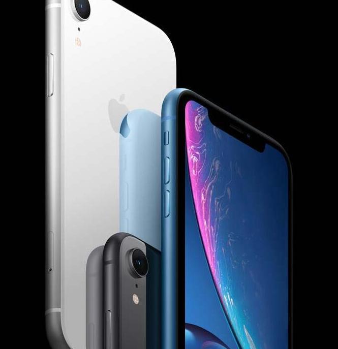 华为手机和苹果的硬核对比, 同样安装100G的软