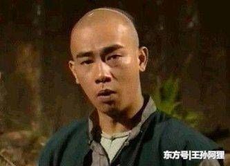 金庸笔下身份最牛的人，不是黄蓉，不是韦小宝