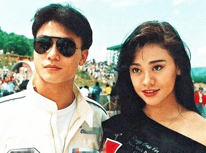 娱乐圈两大父子档同框！钱小豪比儿子帅，徐少强与儿子如复制粘贴