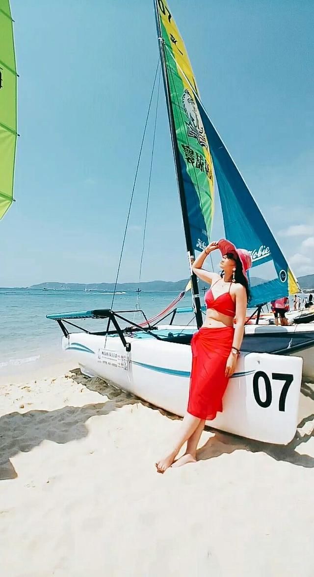 一场适合“70后”的旅行，独自一人带上比基尼来热带的三亚游
