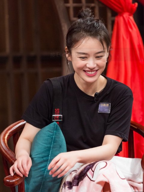 我是大侦探杨幂、马思纯花絮,杨幂和马思纯在