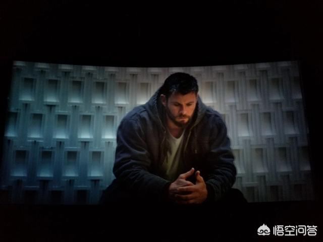 《复联4》美队为什么最后没有从穿梭机中回来