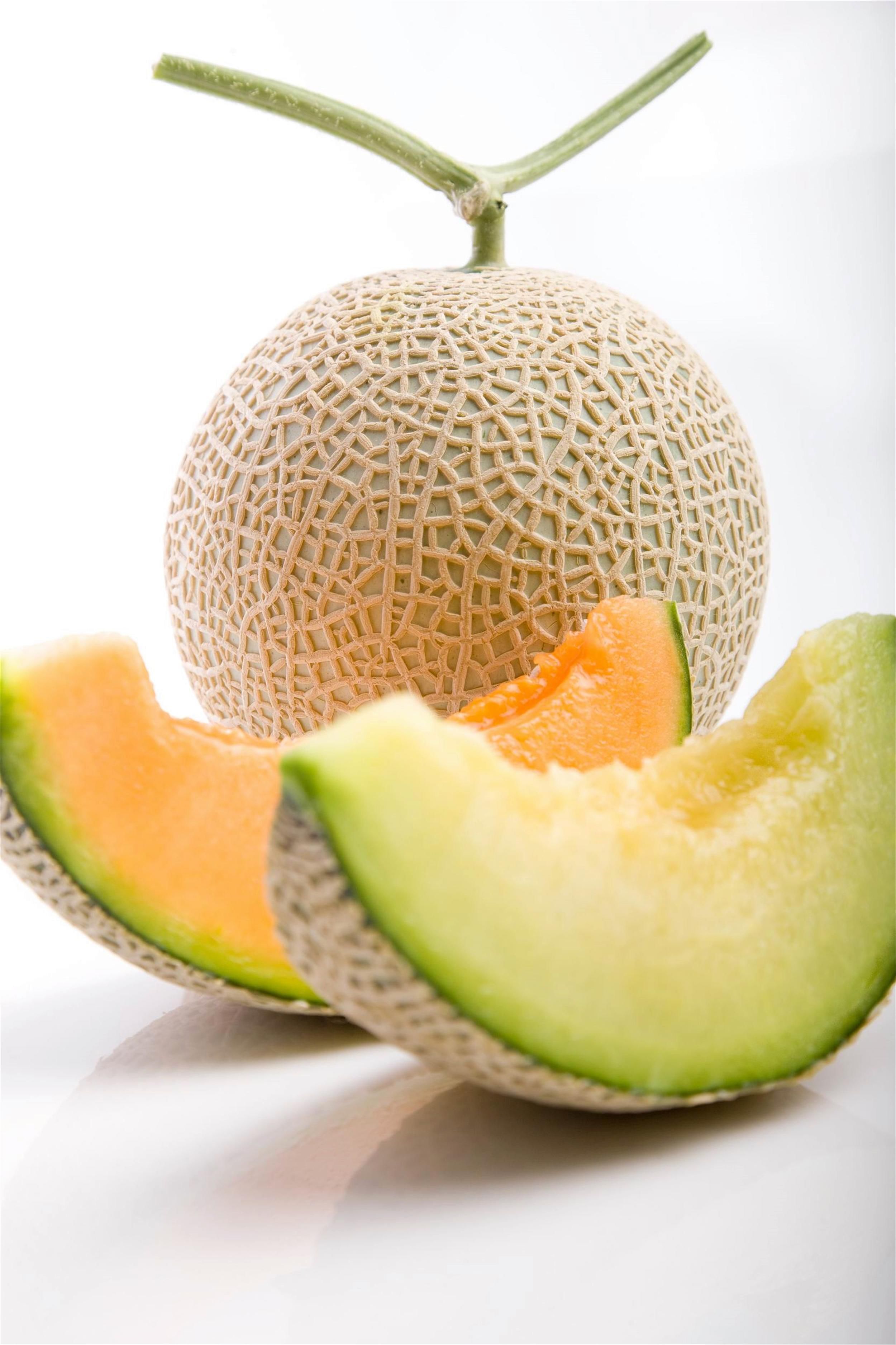 夏天哈密瓜有5大好处，吃肥腻物能助消化，美容防晒，常吃就对了