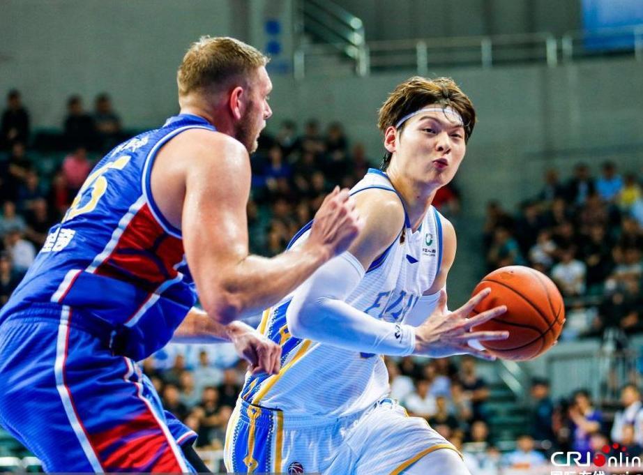 CBA-王哲林狂砍43分 福建主场20分大逆转天津