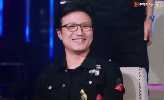 澳门金沙网站:当洪涛念出第三名张韶涵的名字时 澳门金沙网站:当洪涛念出第三名张韶涵的名字时