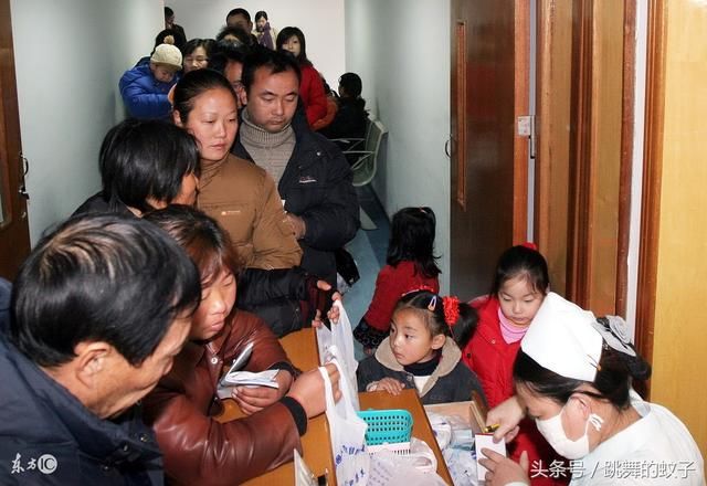 北京市社保12月24日要首次扣款了,家有老人孩